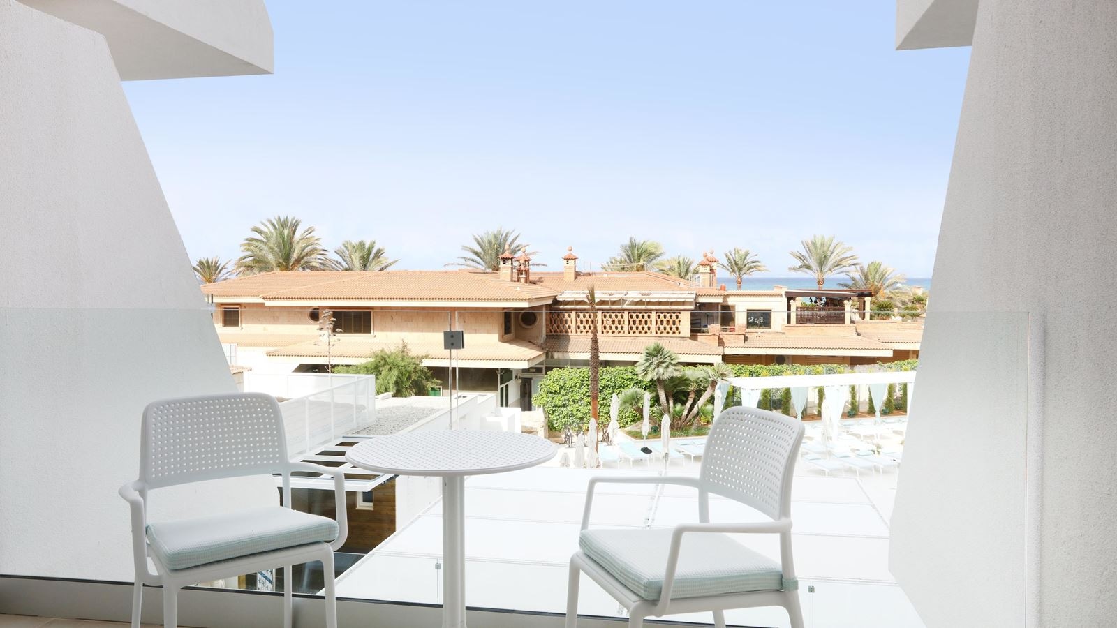 rooms-family-sea-view