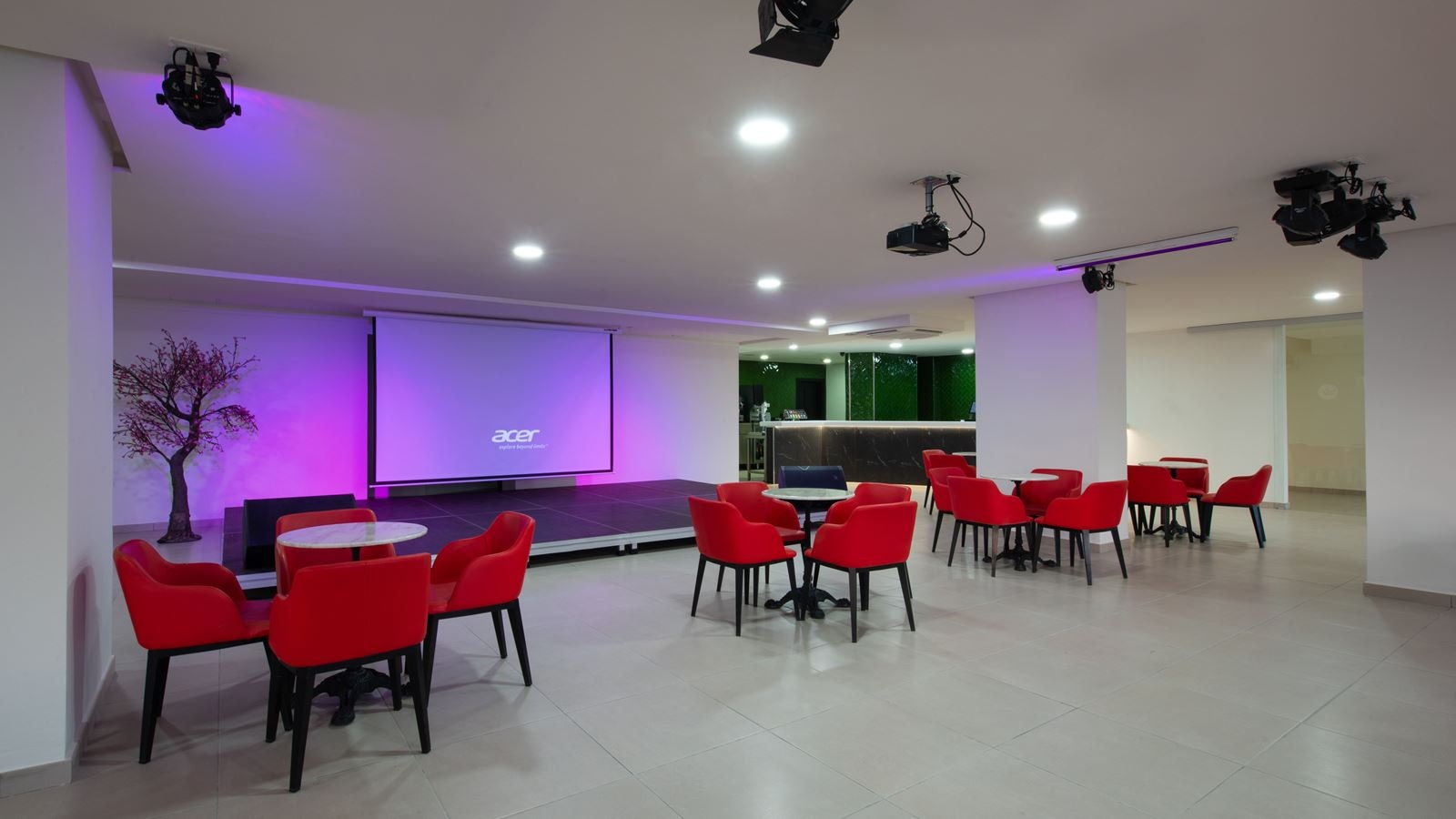 bars-bar-salon-spiga