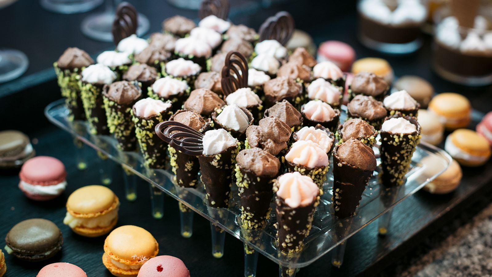 restaurants-restaurant