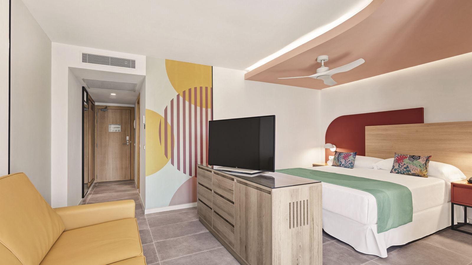 rooms-double-room-large-balcony