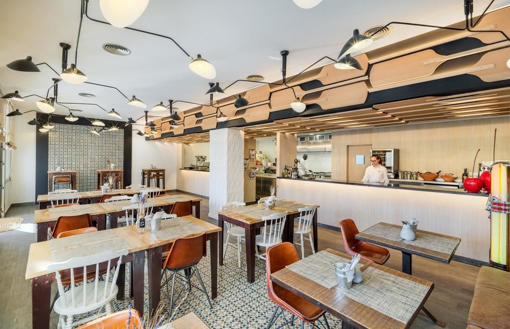 restaurants-restaurants