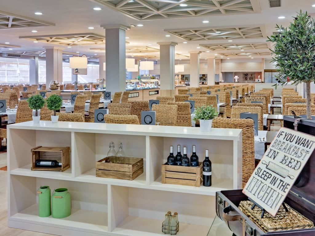 restaurants-restaurants