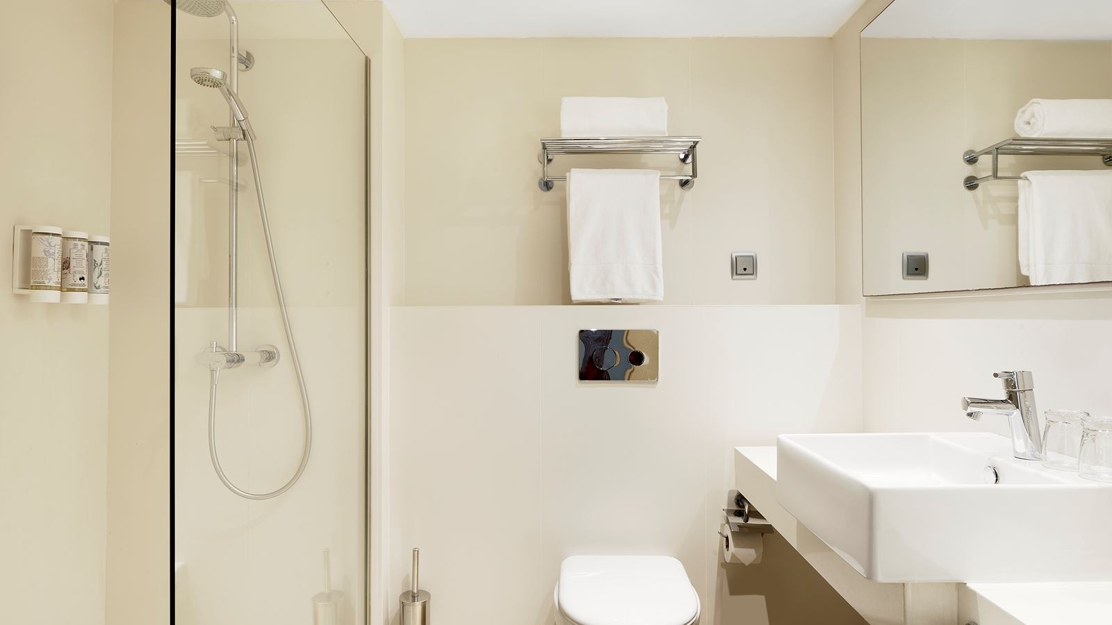 rooms-double-superior-room