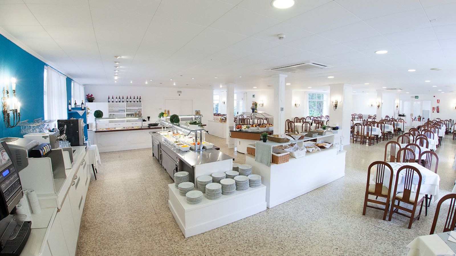 restaurants-restaurant