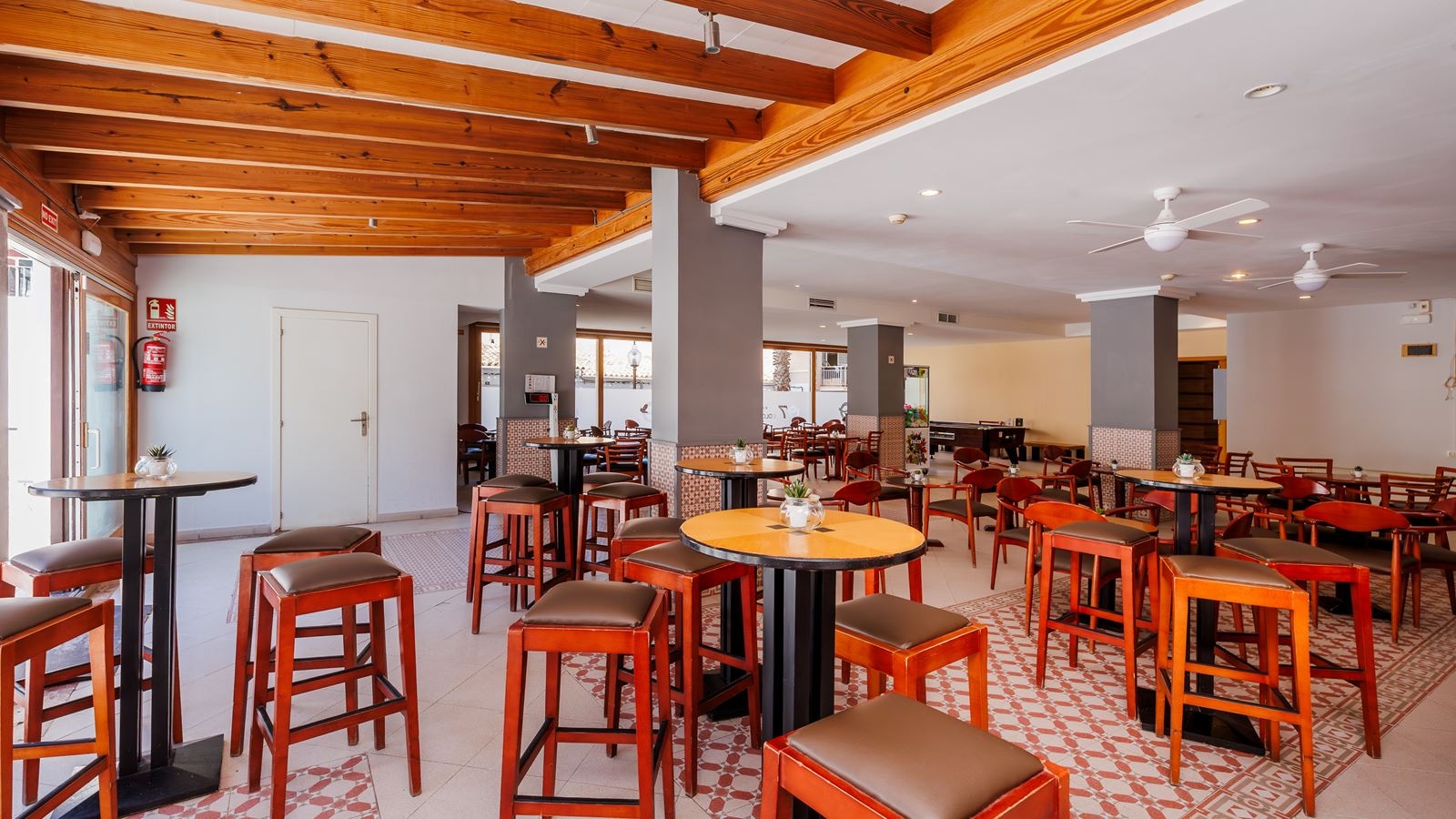 bars-lounge-bar