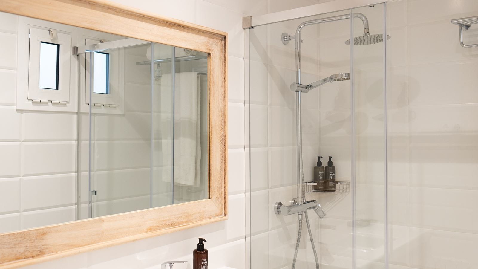 rooms-double-standard-room