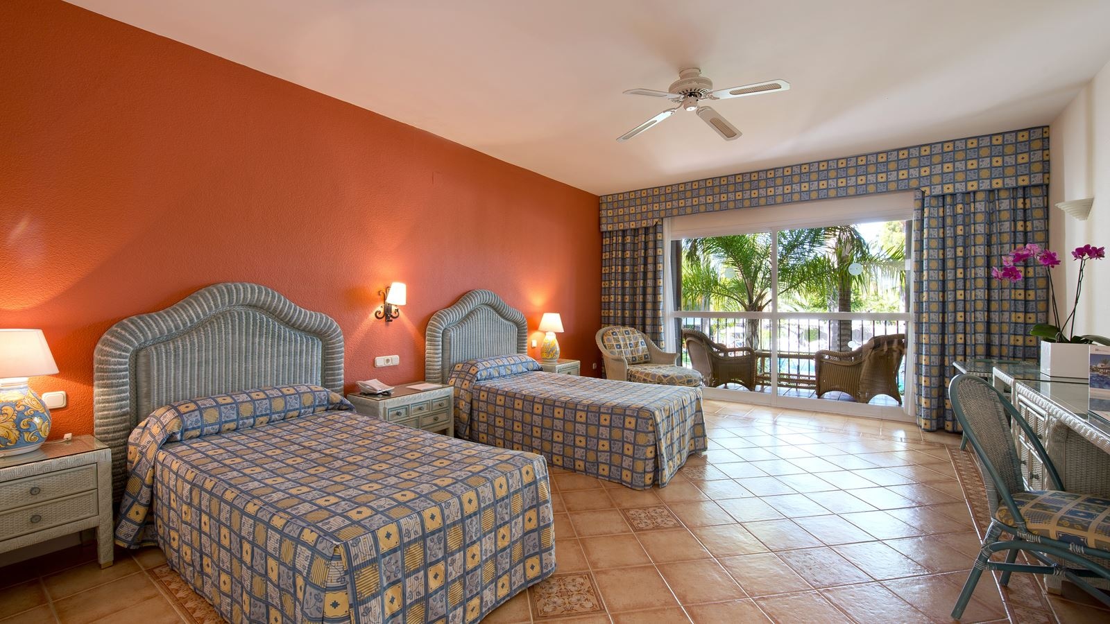 rooms-superior-room-balcony-or-terrace