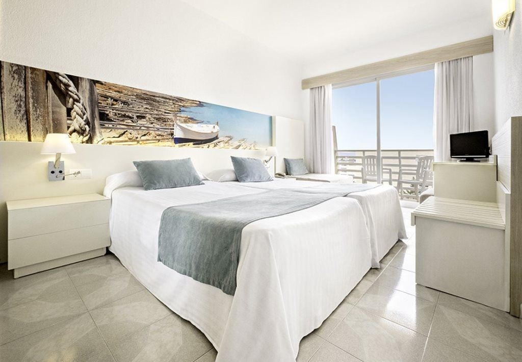 rooms-double-premium-room-seaview-balcony-or-terrace