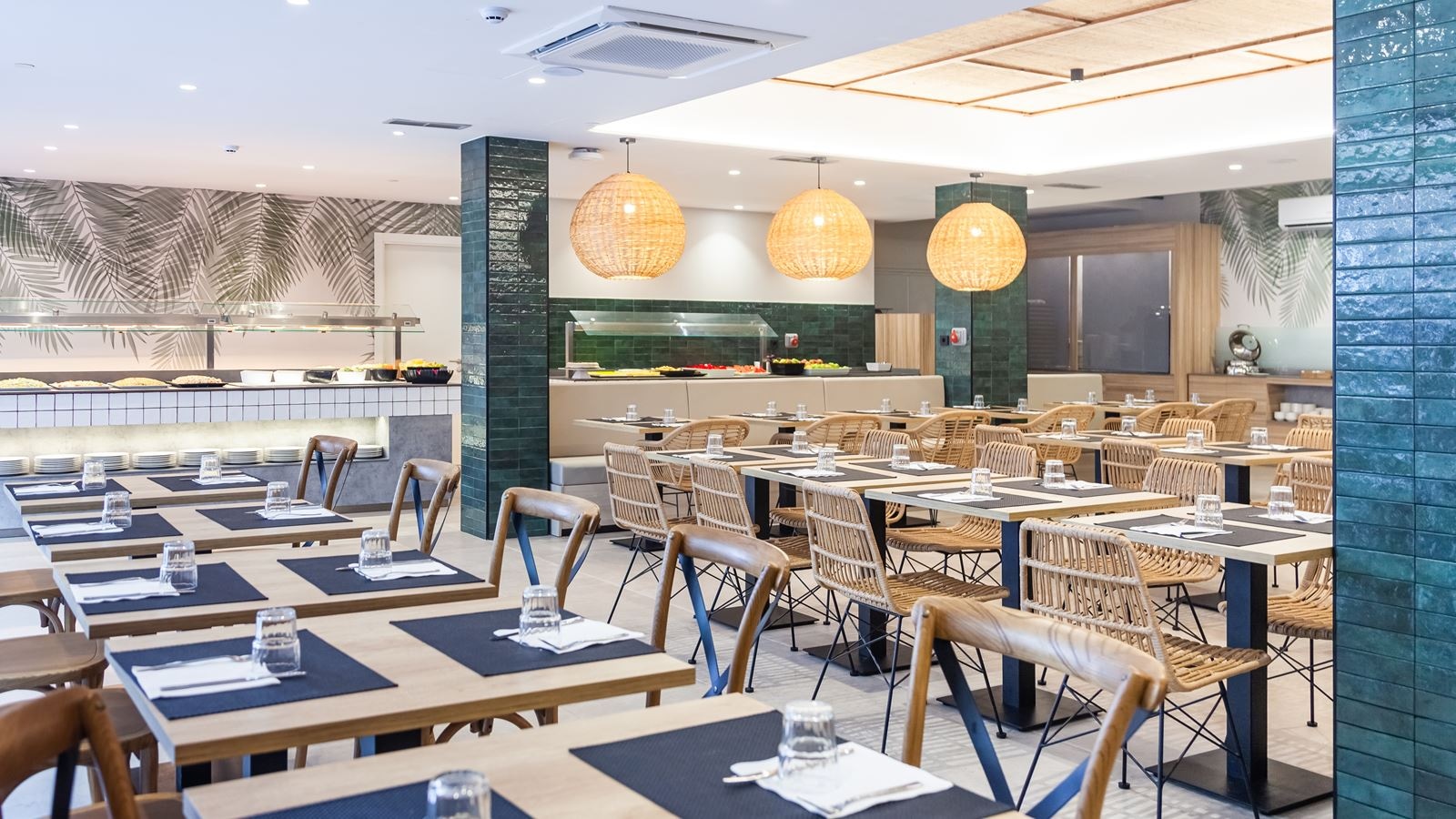 restaurants-restaurants