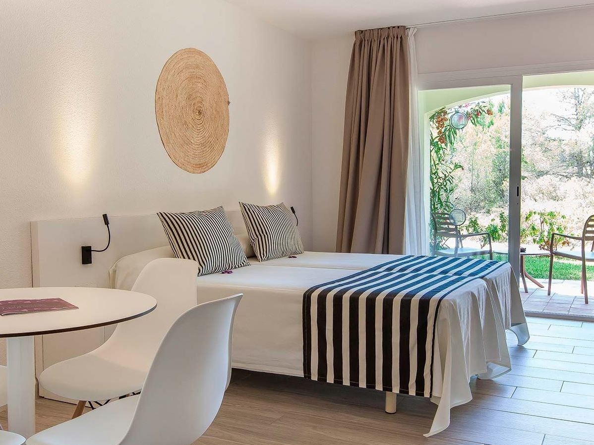 rooms-suite-standard