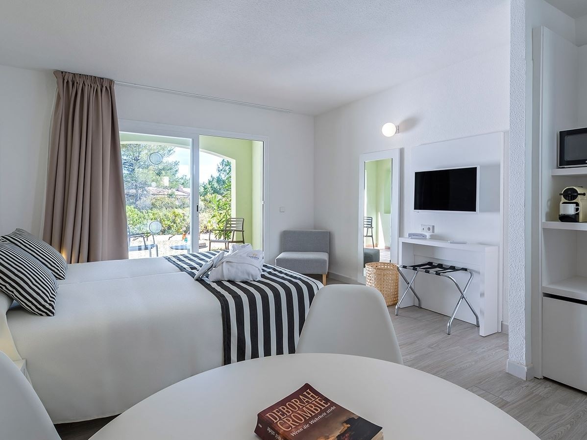 rooms-suite-standard