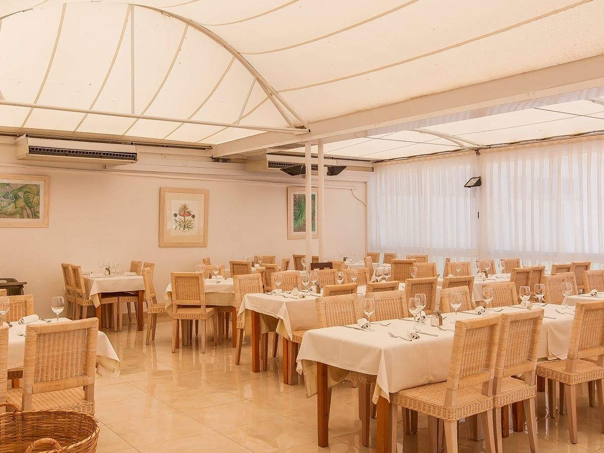 restaurants-restaurant-buffet