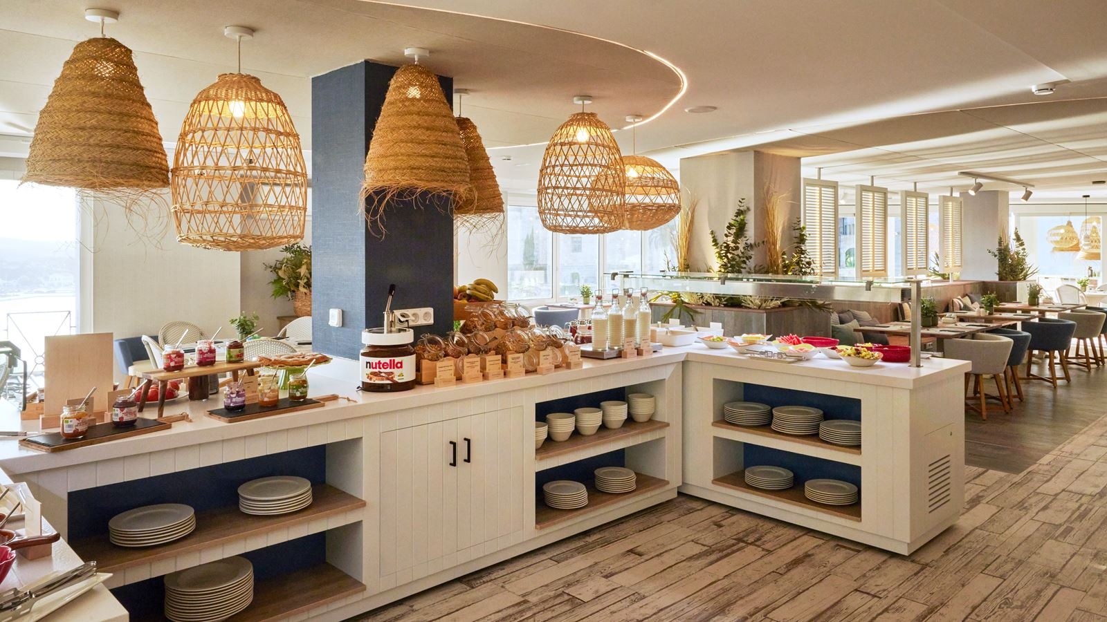 restaurants-restaurants