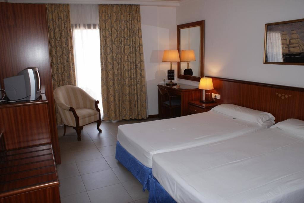 rooms-room-standard-double-balcony