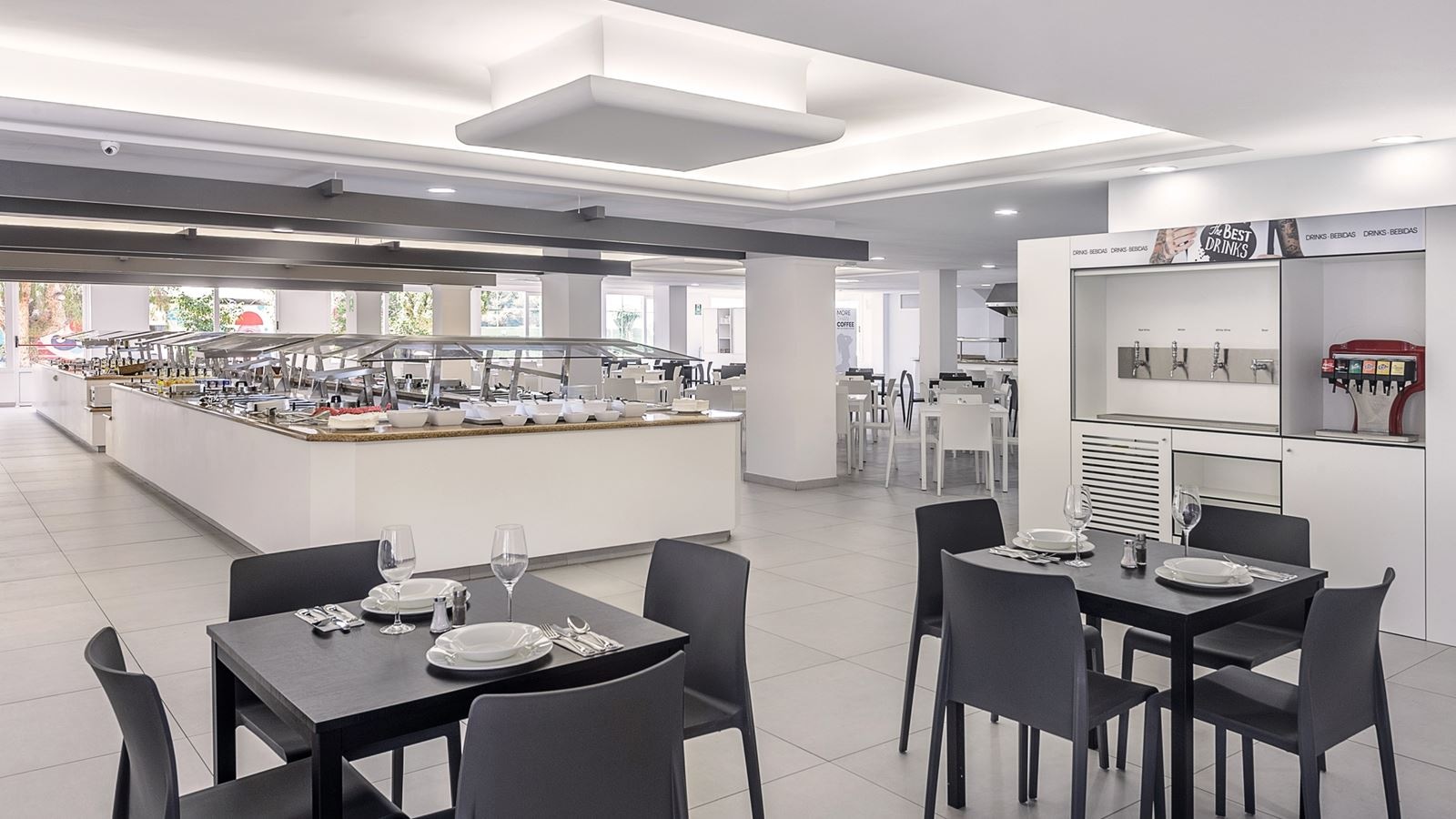 restaurants-restaurant