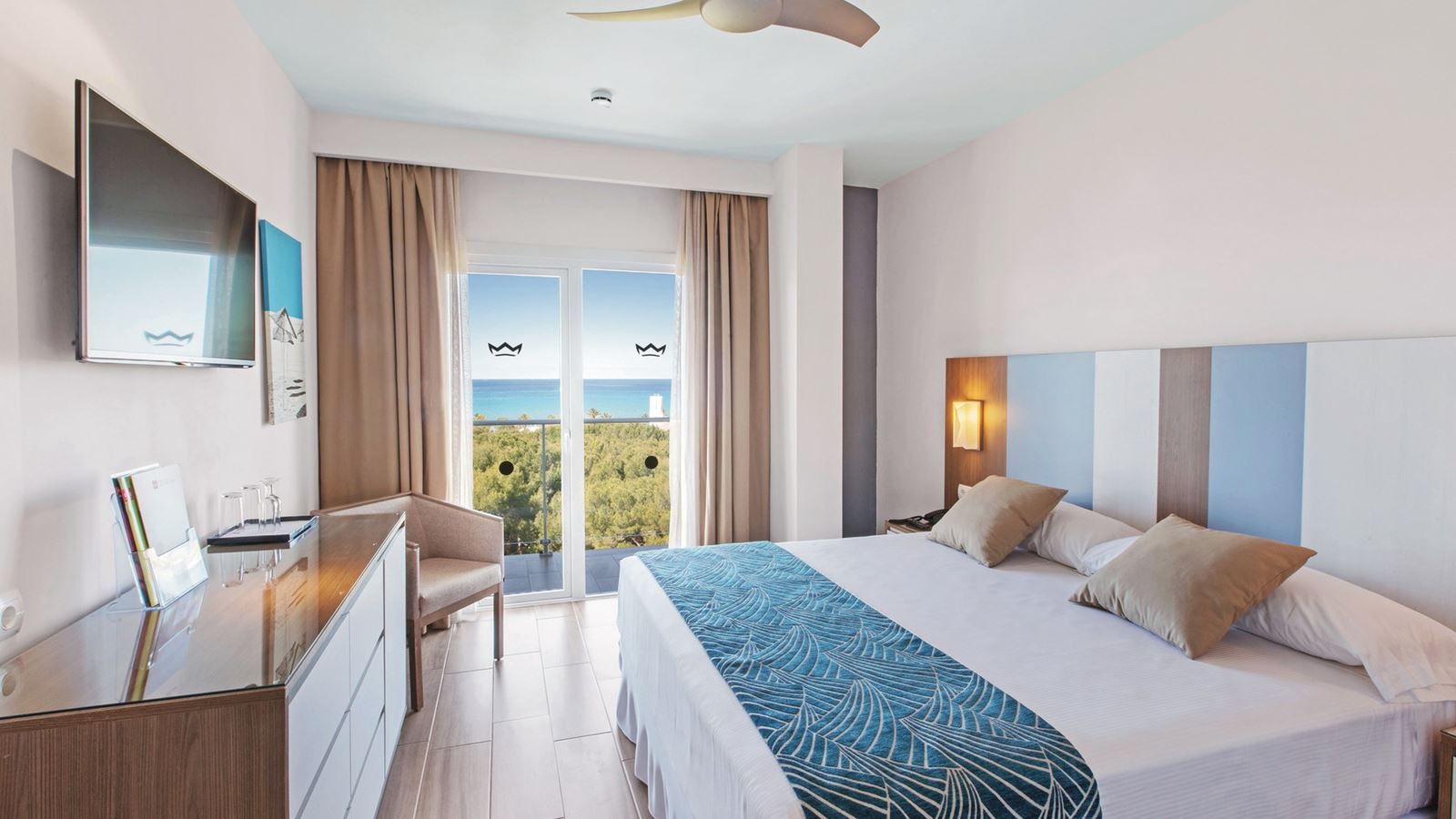 rooms-suite-sea-view