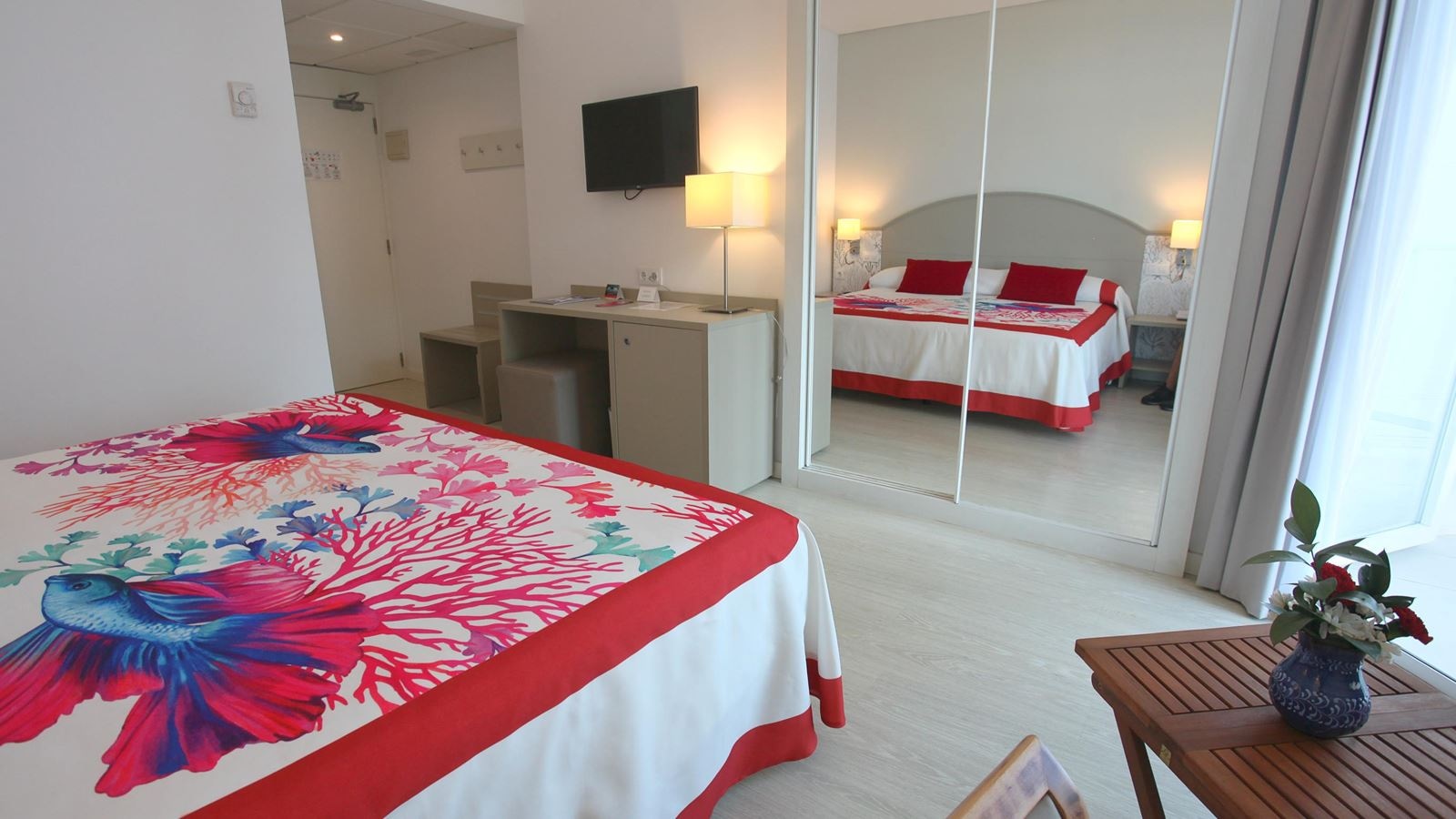 rooms-dv--sea-view-room