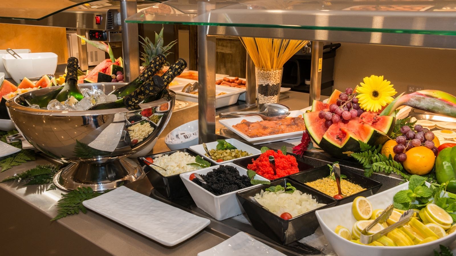 restaurants-restaurants