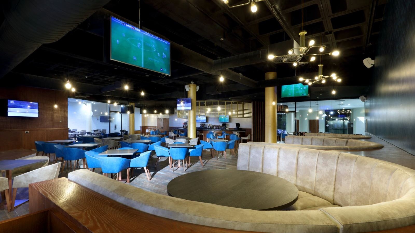 restaurants-3rd-halfsports-bar