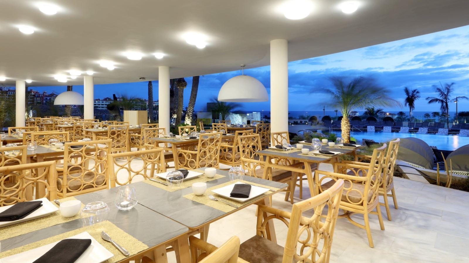 restaurants-narumi-buffet