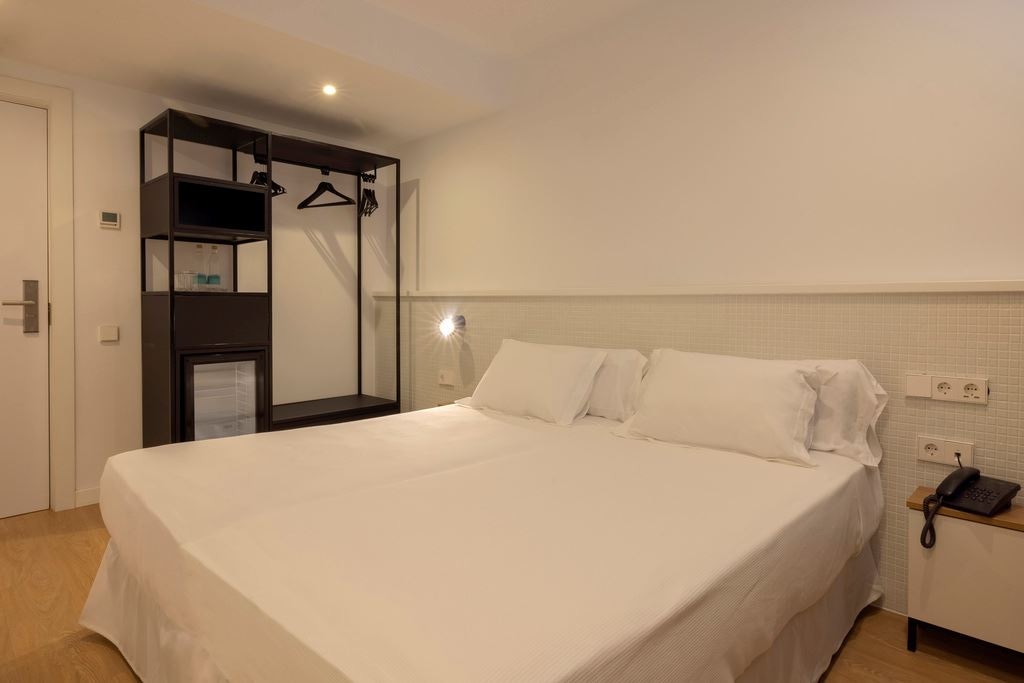 rooms-room-double-economy