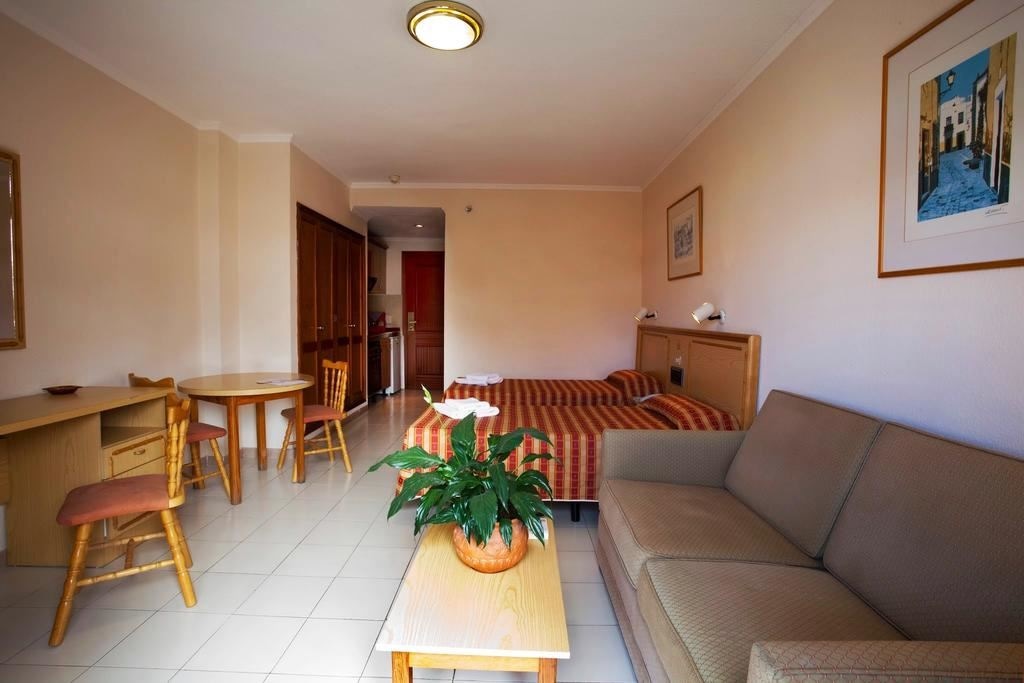 rooms-basic-studio-without-balcony