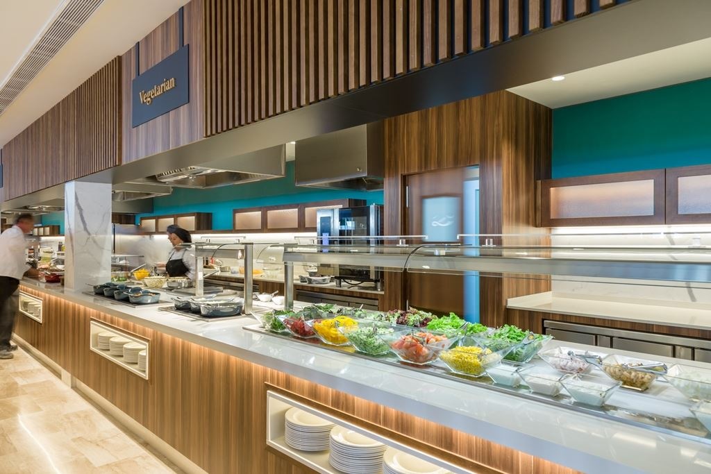 restaurants-the-market-buffet-restaurant