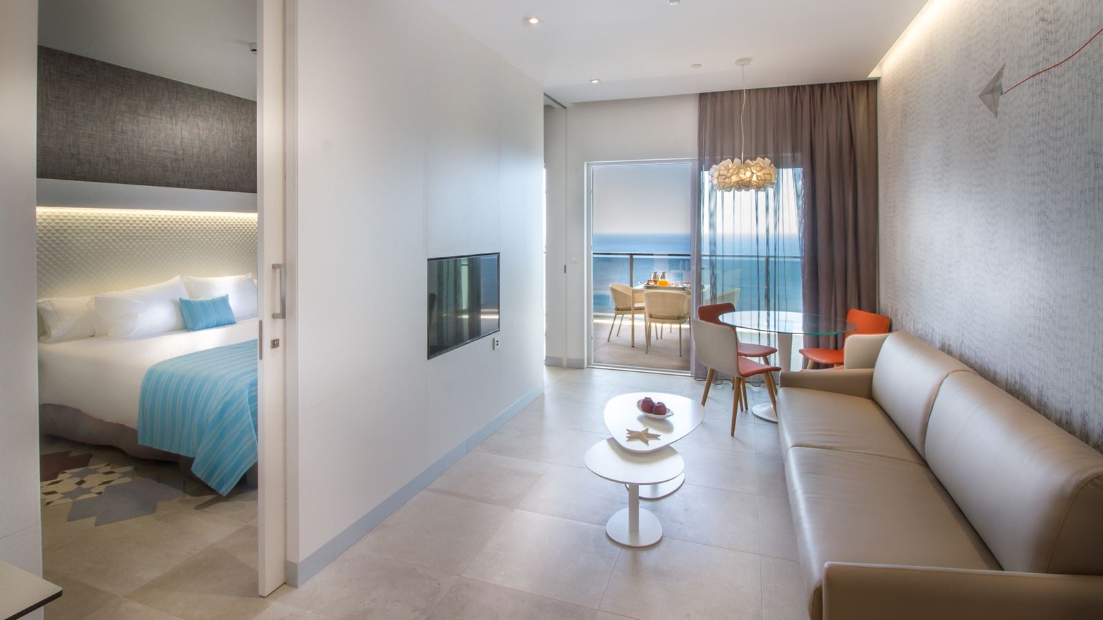 rooms-su--suitopia-suite