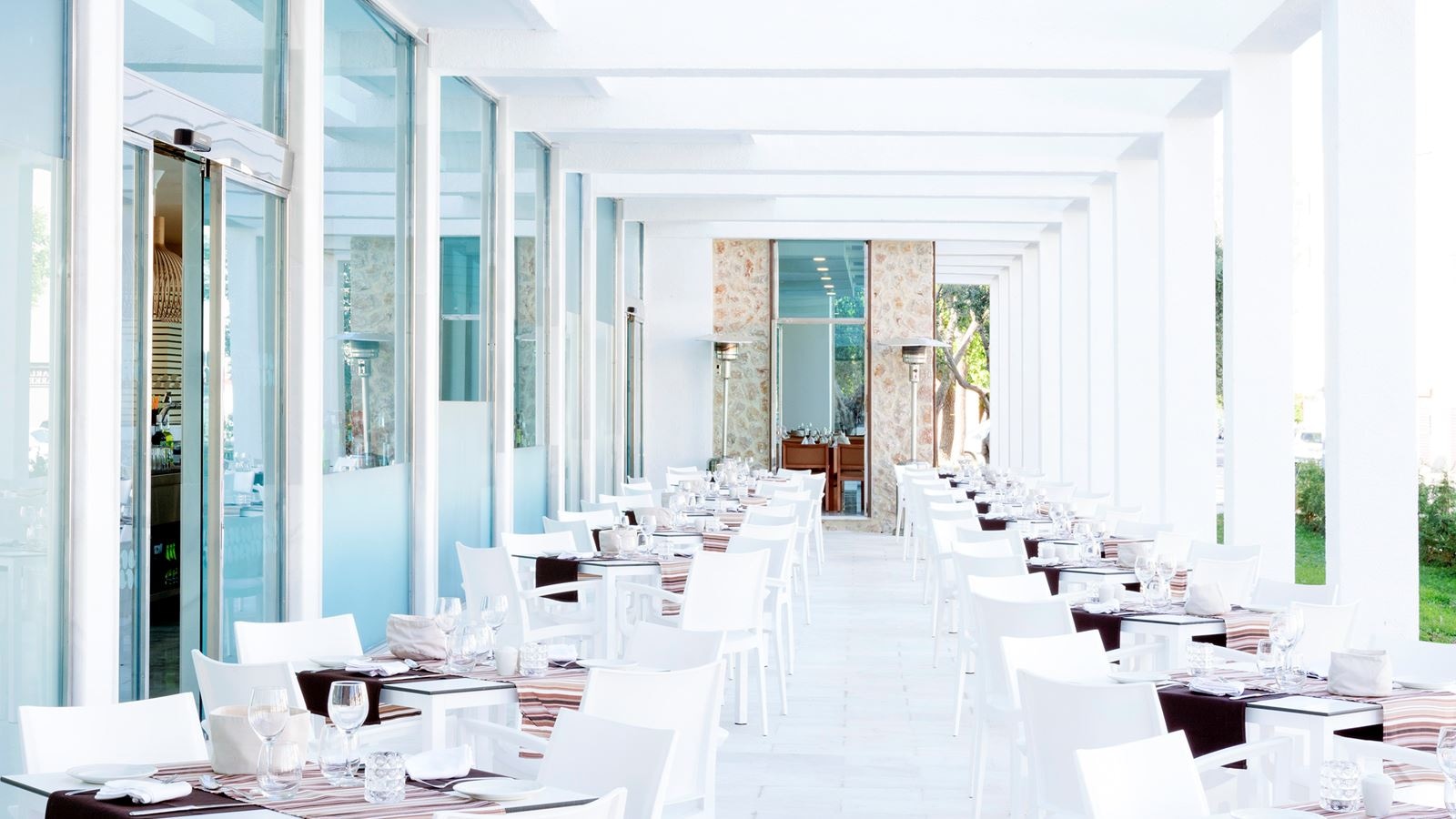 restaurants-main-restaurant