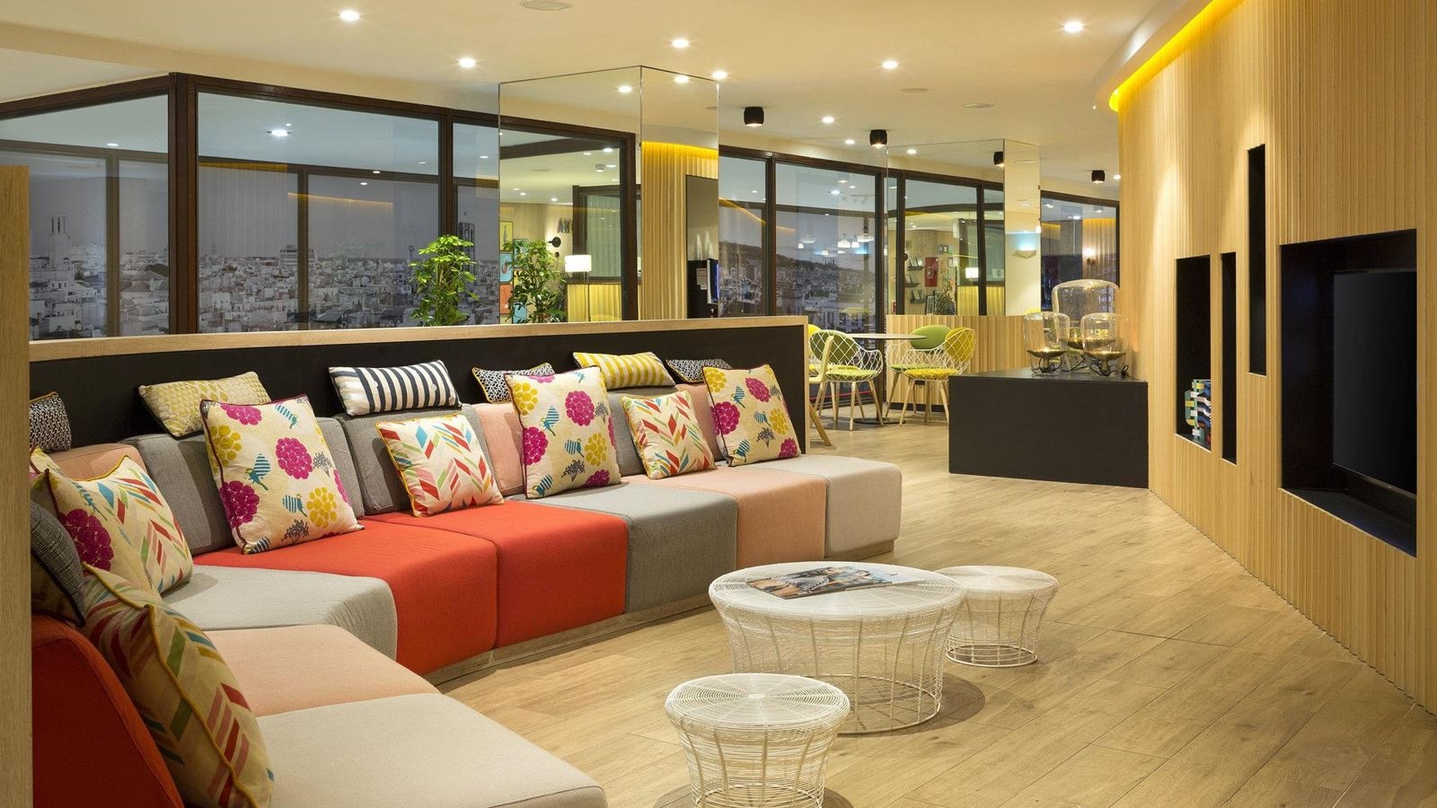 restaurants-restaurants