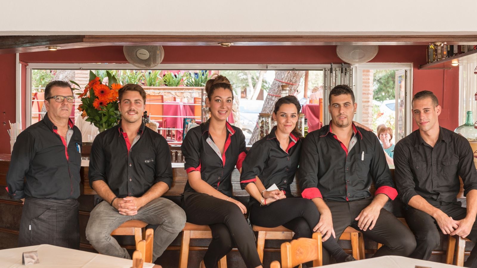 restaurants-restaurants