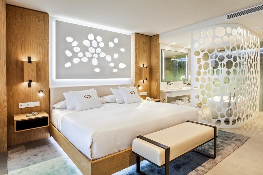 rooms-jsp--jr-suite-front-ocean-view-panoramic