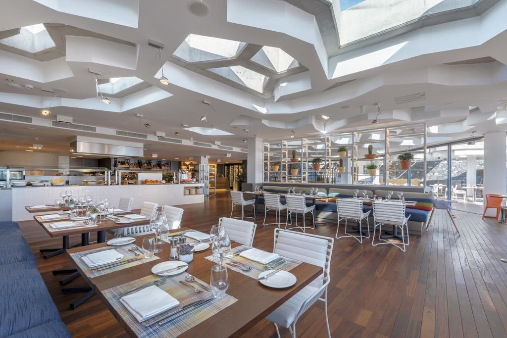 restaurants-olivia-mediterranean-market