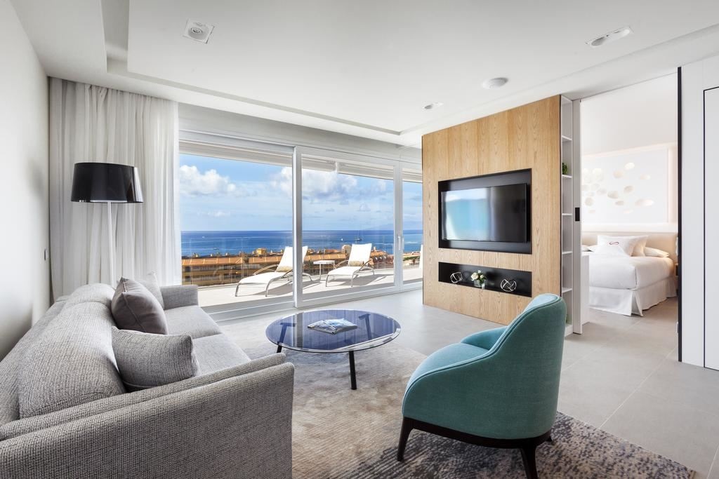 rooms-deluxe-suite-1-bedroom