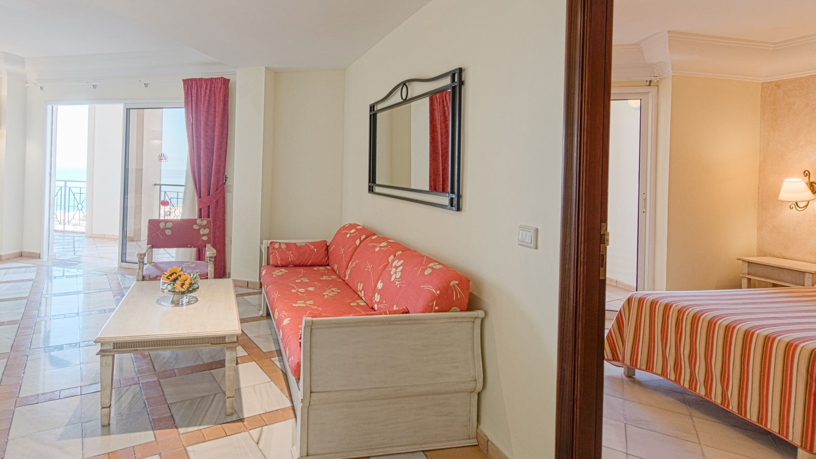 rooms-two-bedroom-suite-sea-view