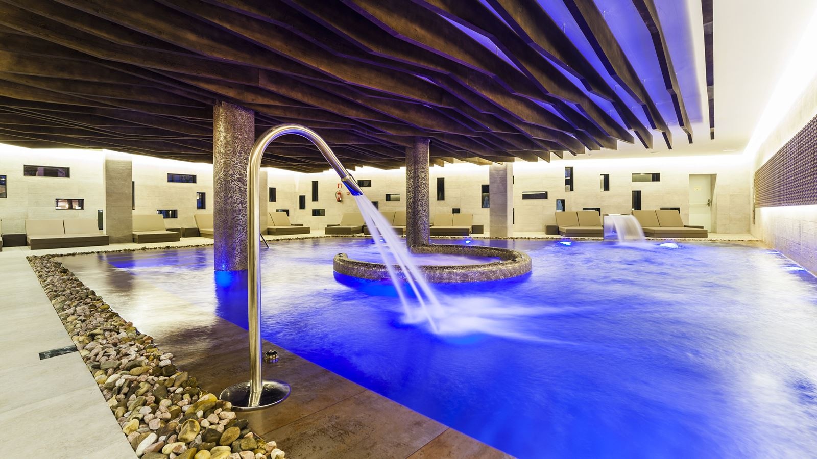 pools-indoor-pool