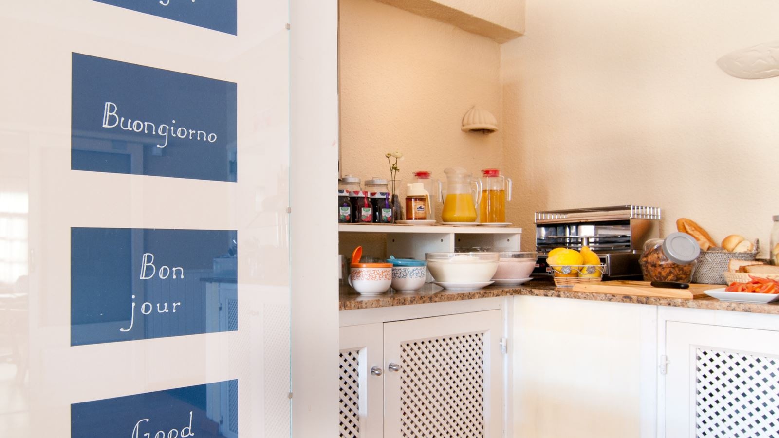 restaurants-buffet-restaurant