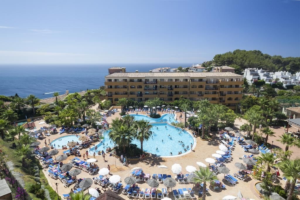 general-main-building