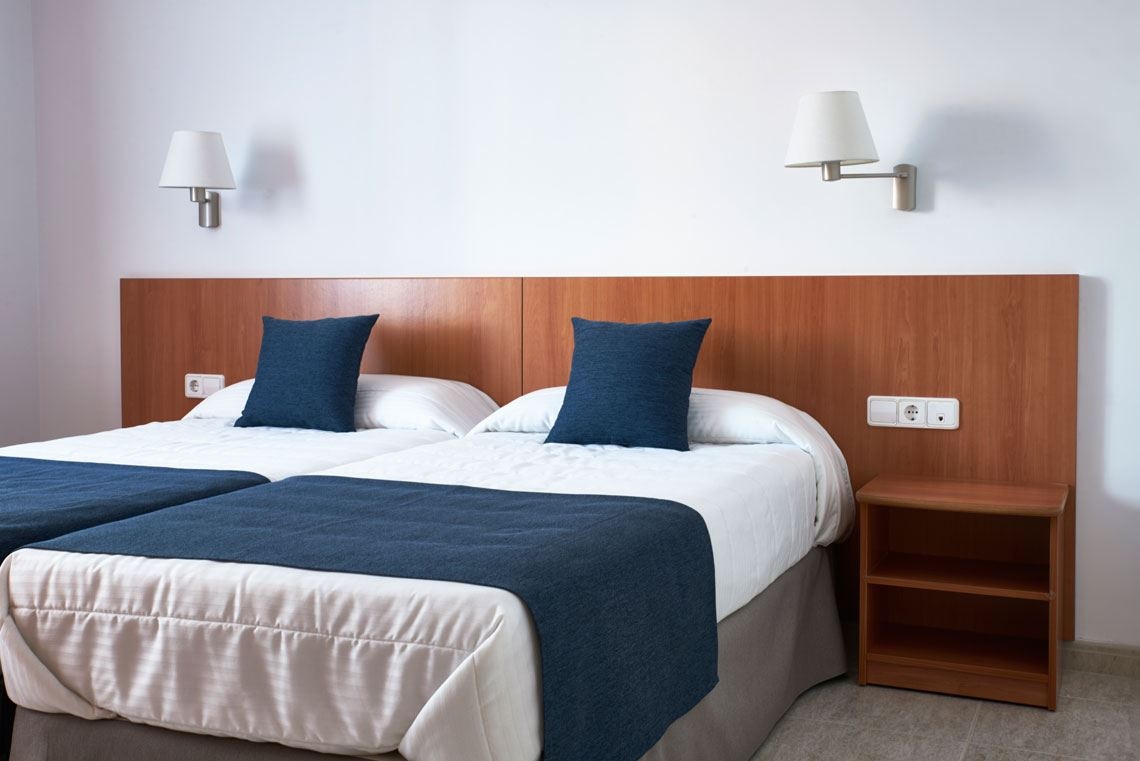 rooms-apartment-24-pax