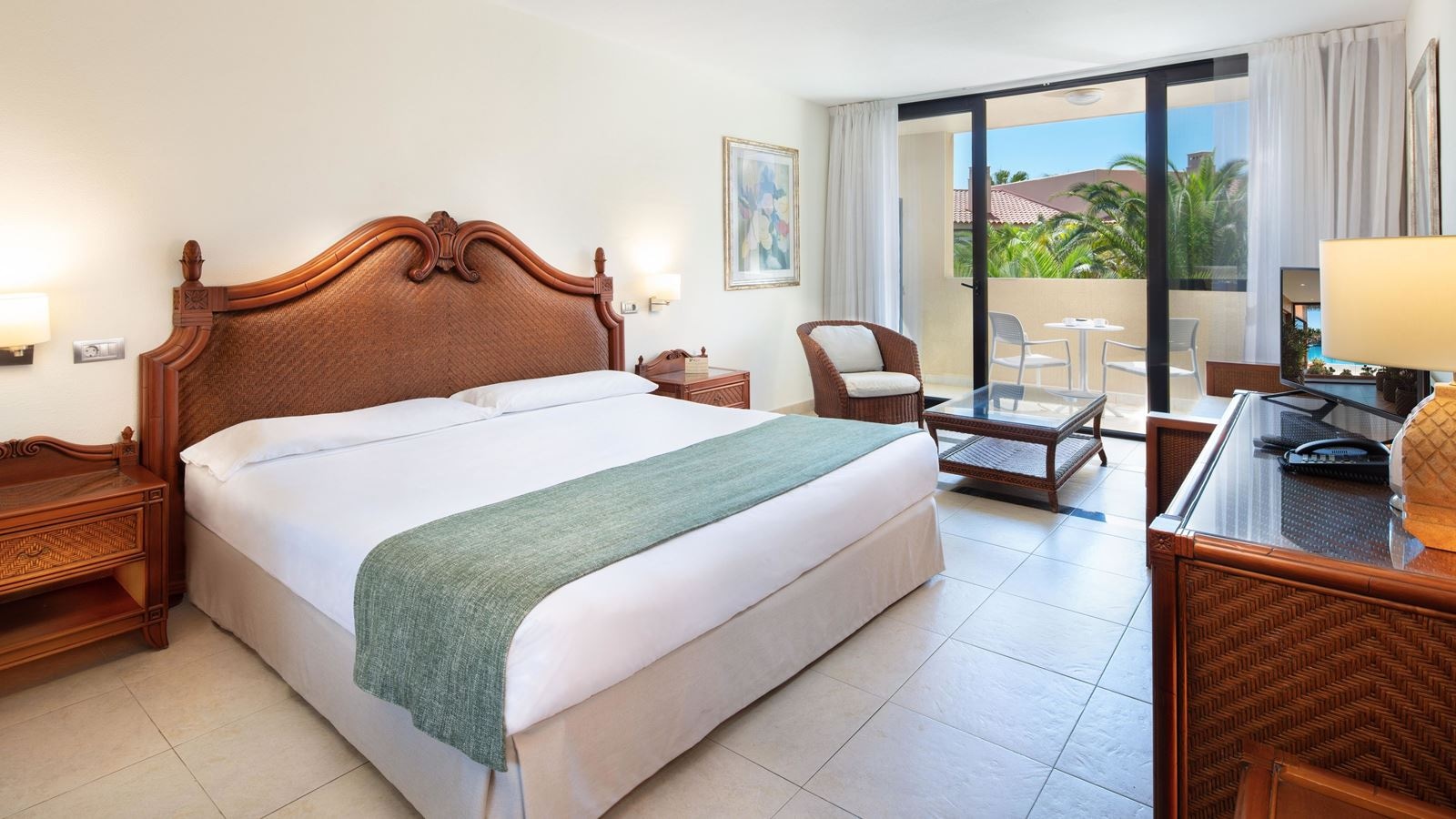 rooms-standard-room-sea-view-balcony-or-terrace