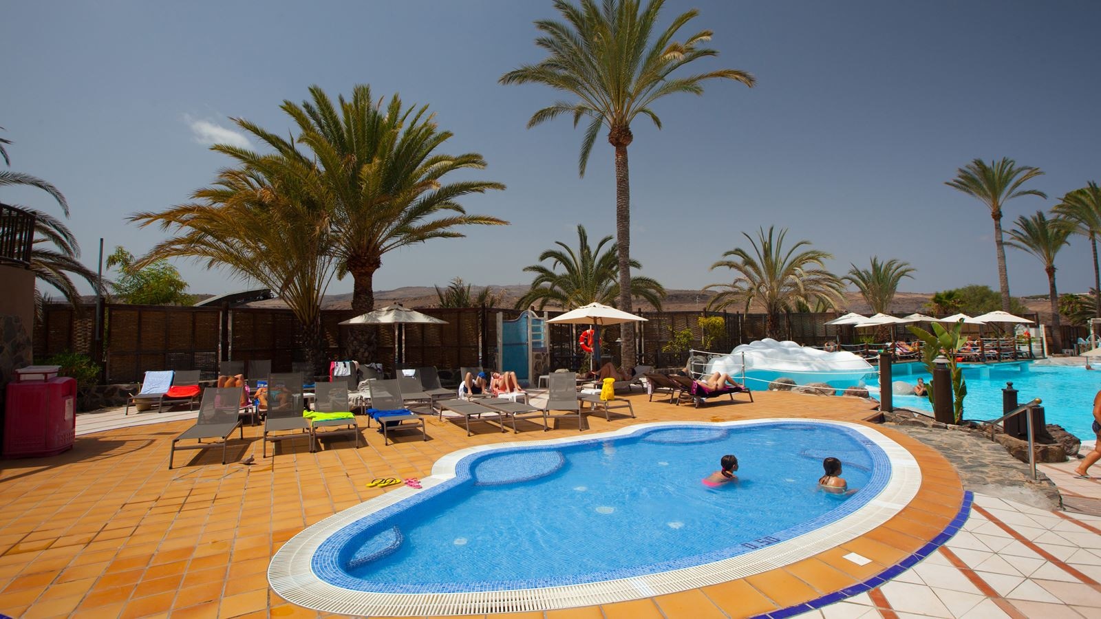 pools-outdoor-childrens-pool