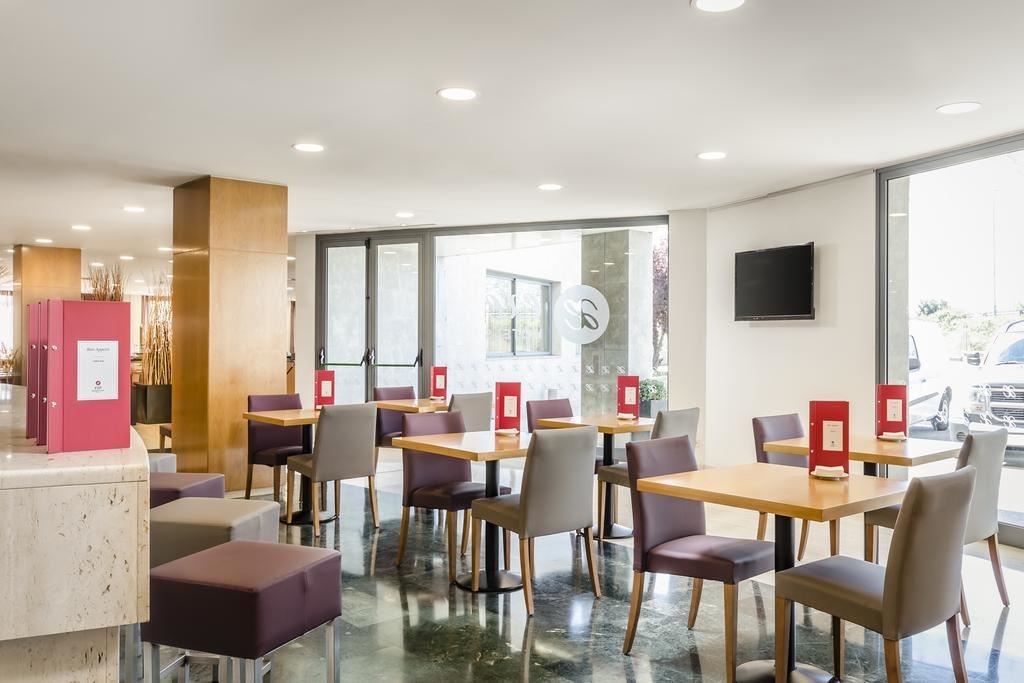 restaurants-restaurant