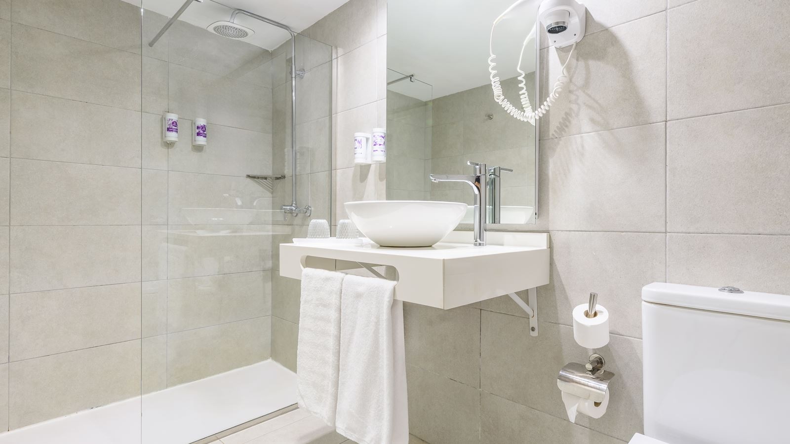 rooms-standard-room-balcony-or-terrace