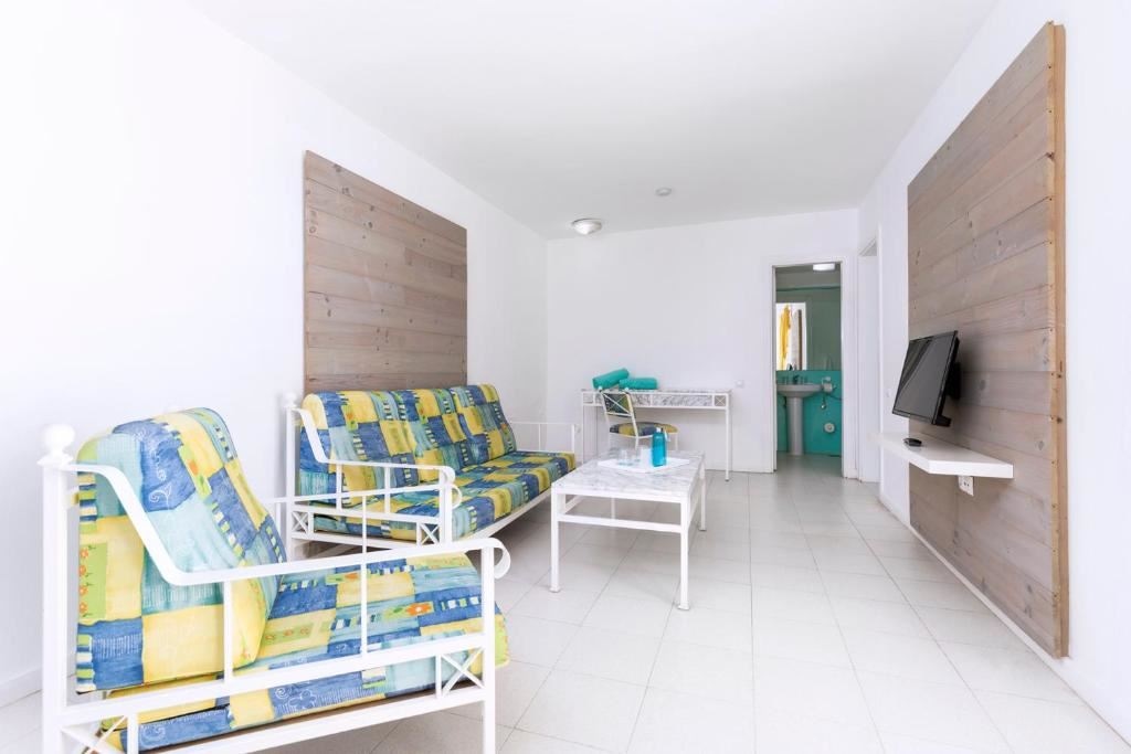 rooms-one-bedroom-suite-terrace