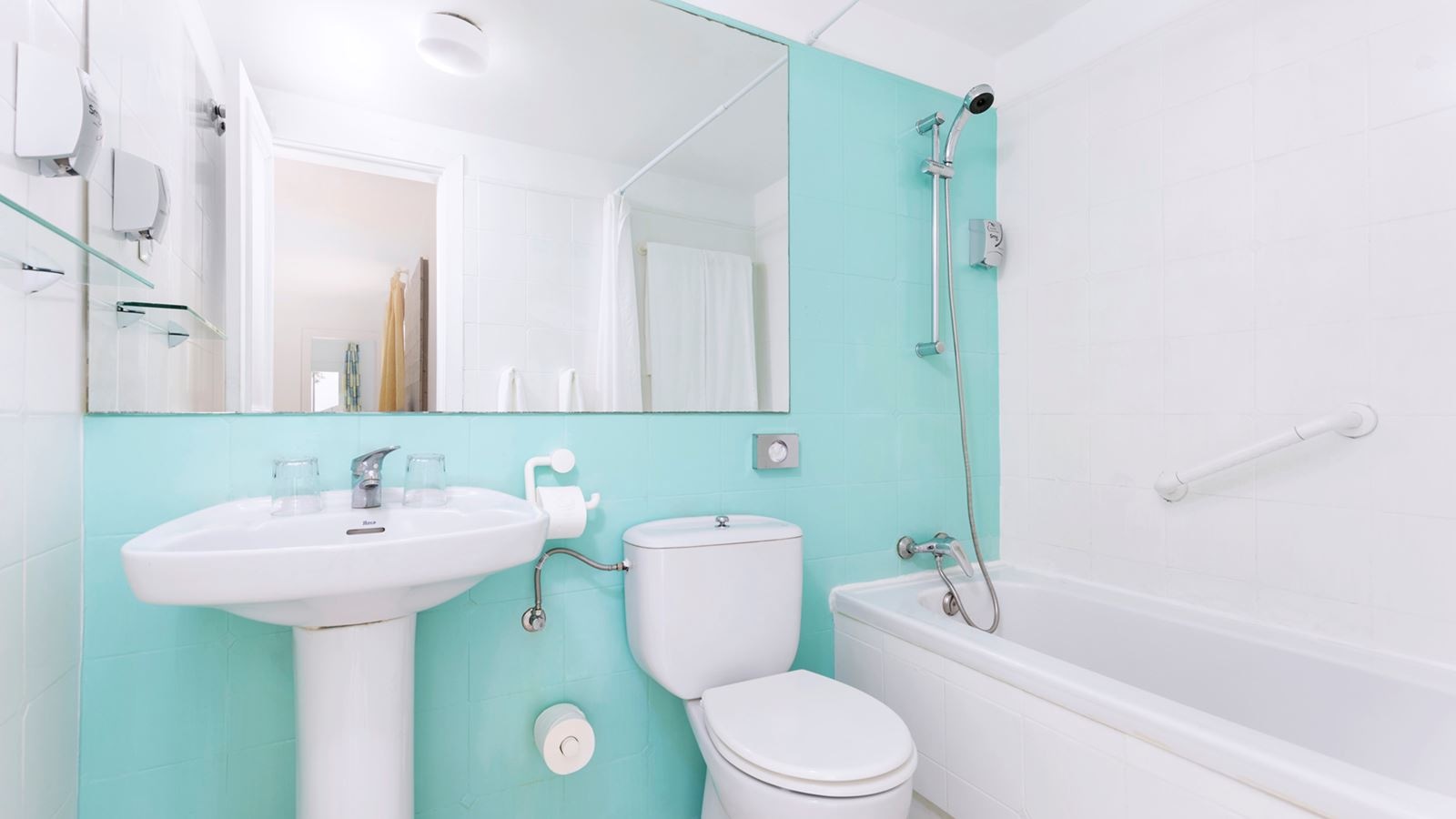 rooms-one-bedroom-suite-terrace