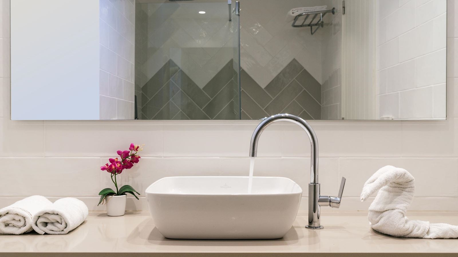 rooms-suite-standard