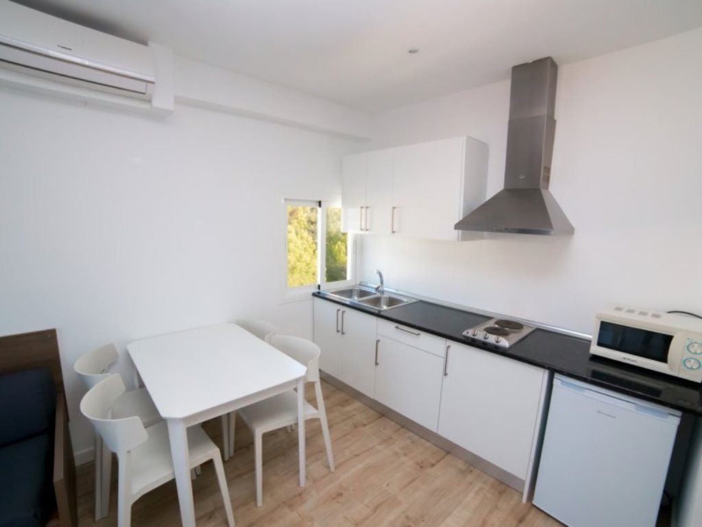 rooms-apartment-1-bedroom-sea-view