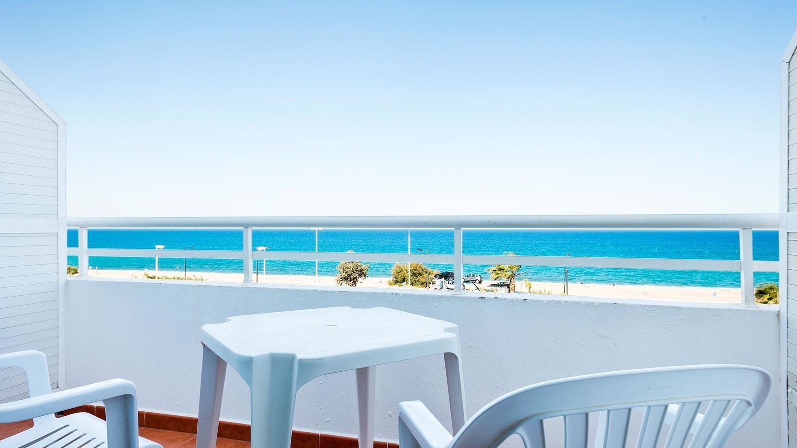 rooms-double-sea-view-lateral-or-front