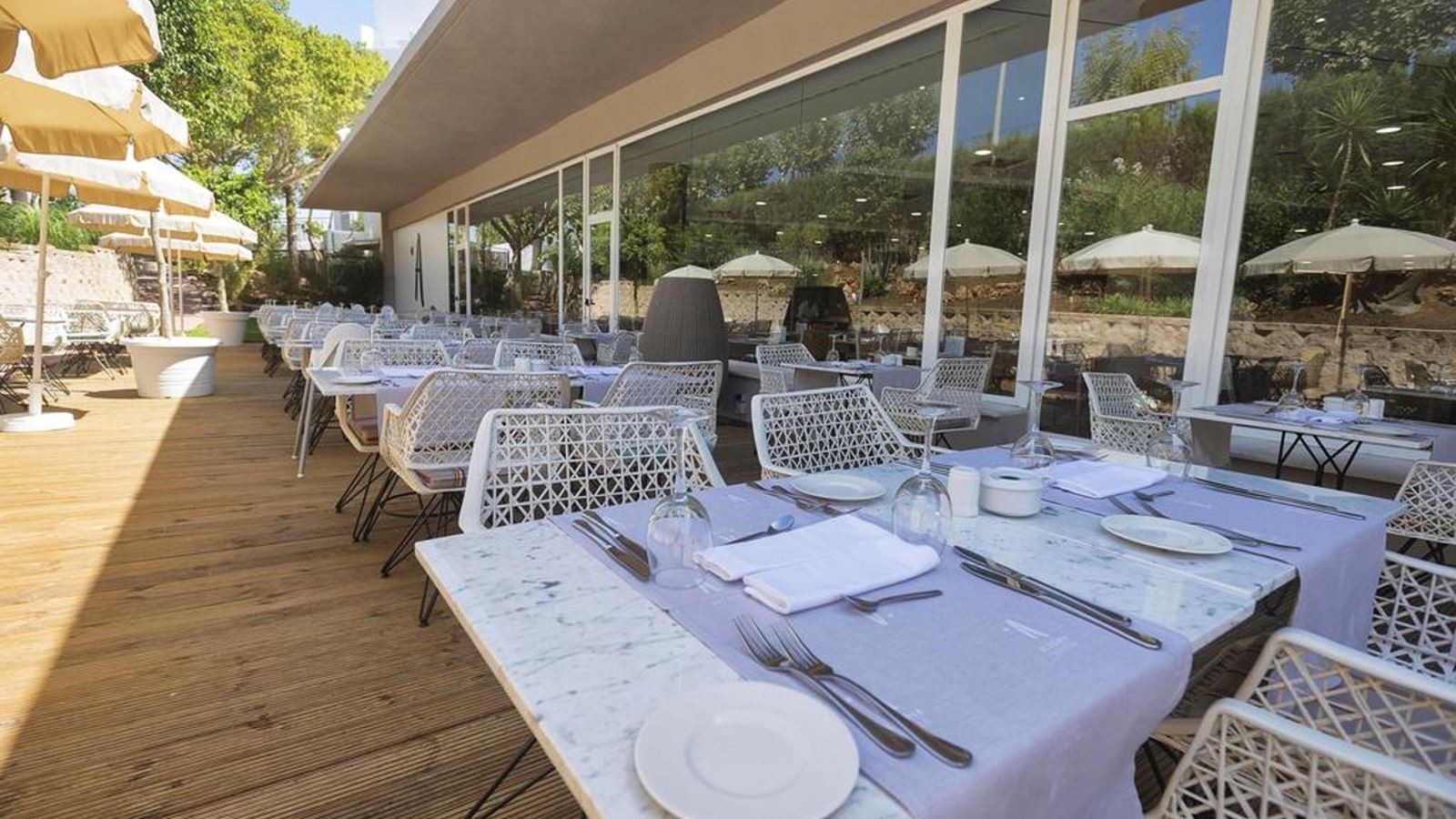 restaurants-main-restaurant