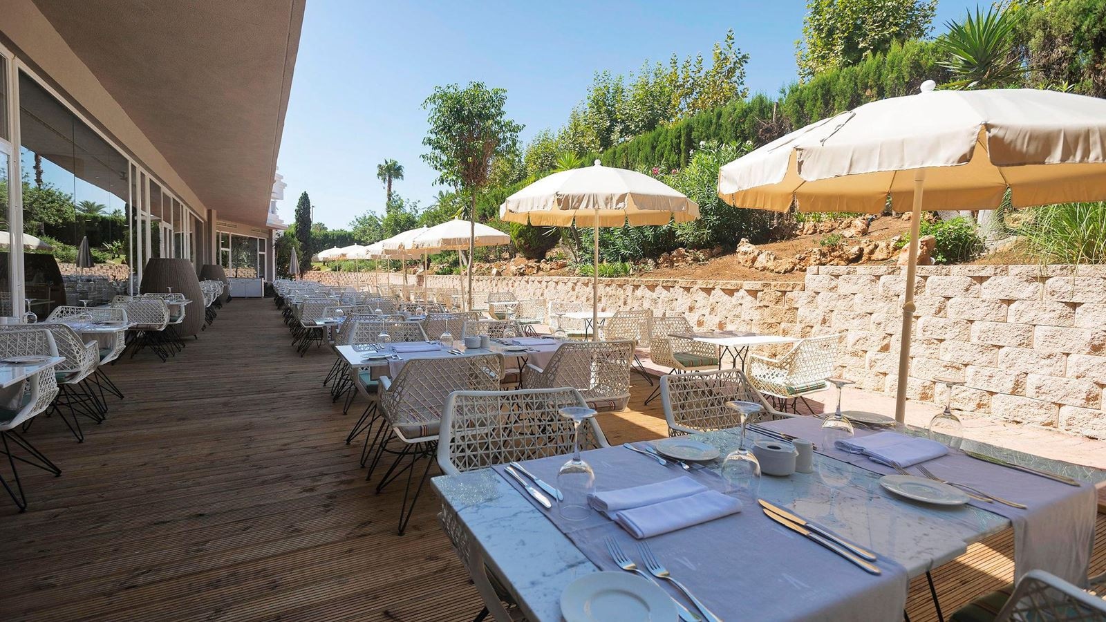 restaurants-main-restaurant